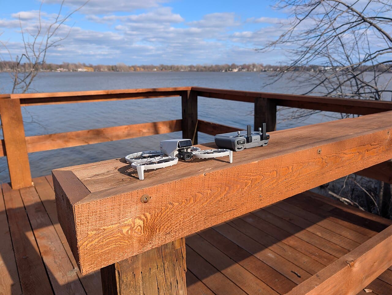 DJI Flip mit Fernsteuerung RC 2
